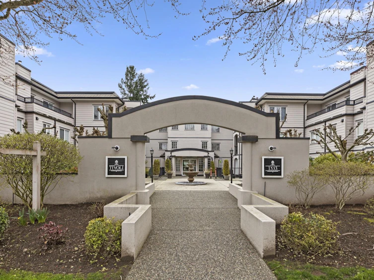 205-1533 Best Street, Surrey, BC, V4B 4E9 - 2