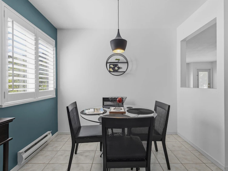 205-1533 Best Street, Surrey, BC, V4B 4E9 - 4