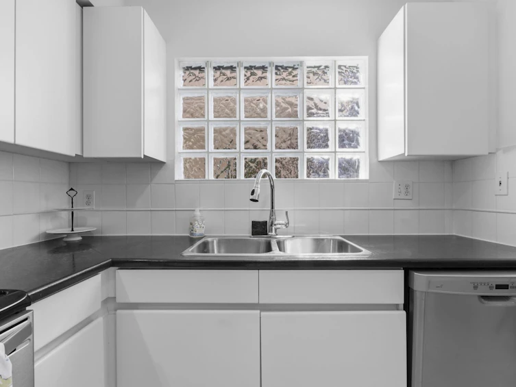 205-1533 Best Street, Surrey, BC, V4B 4E9 - 7