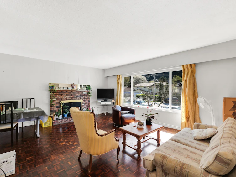 38319 Westway Avenue, Squamish, BC, V8B 0W6 - 5
