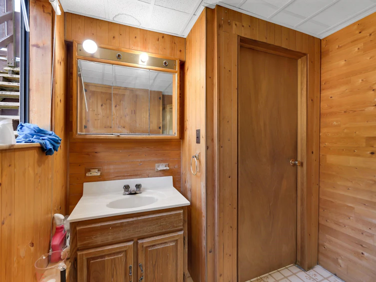 38319 Westway Avenue, Squamish, BC, V8B 0W6 - 20