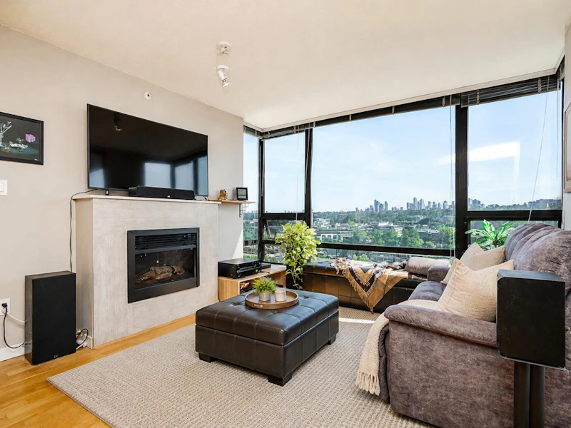 1504 - 4178 Dawson Street, Burnaby BC V5C 0A1