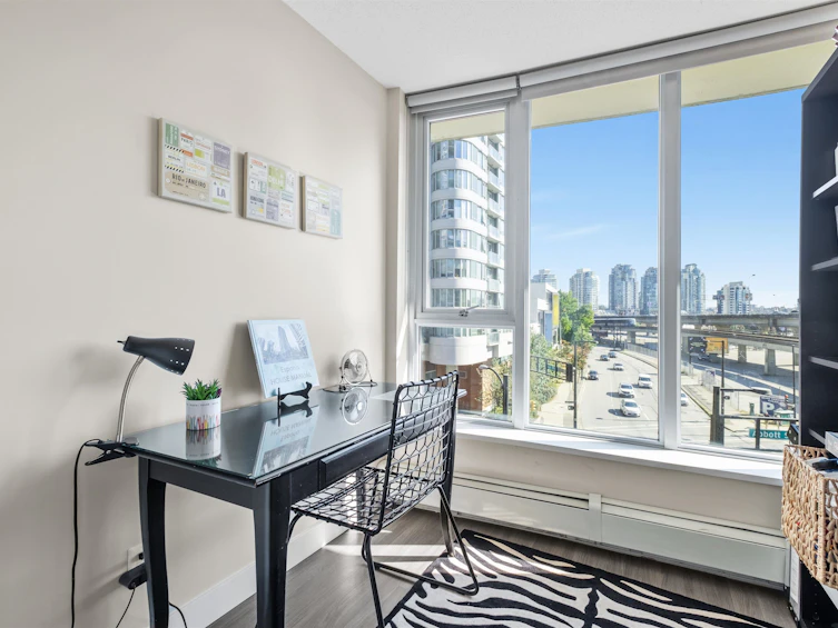 305-689 Abbott Street, Vancouver, BC, V6J 0J2 - 9