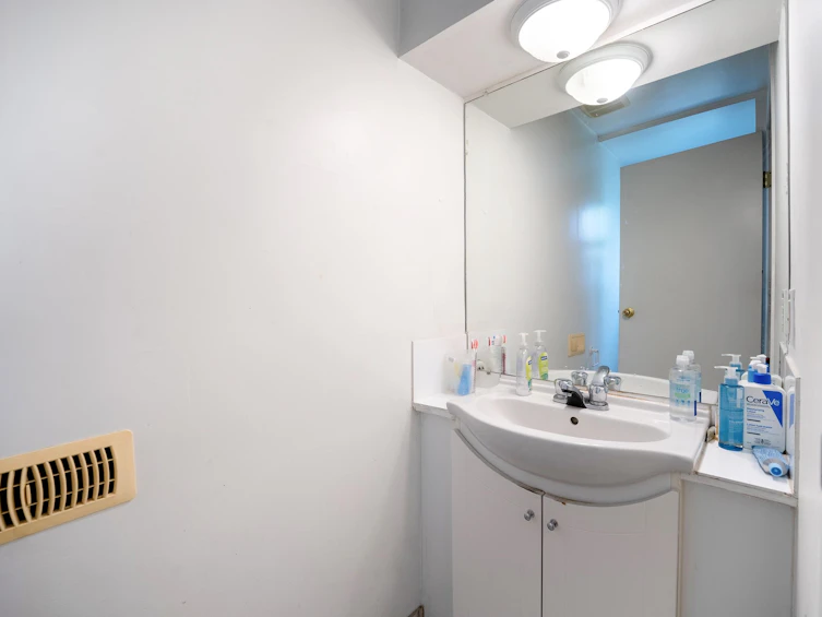 10140 Seacote Road, Richmond, BC, V7A 4A9 - 7