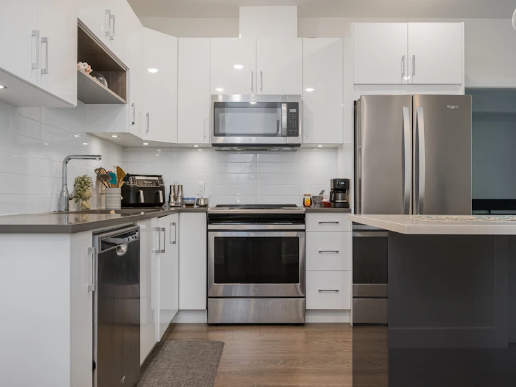 112-15351 101 Avenue, Surrey, BC, V3R 0G2 - 9