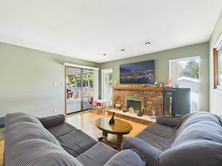 2480 Mclennan Avenue, Richmond, BC, V6X 2N7 - 2