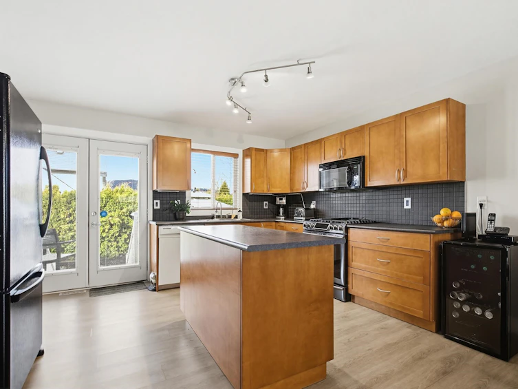 33275 Cherry Avenue, Mission, BC, V2V 2V3 - 7