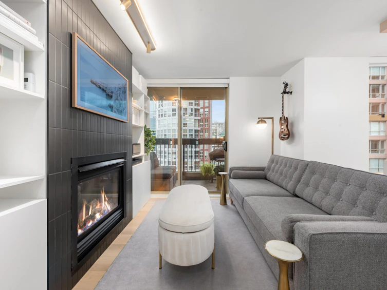 1203-969 Richards Street, Vancouver, BC, V6B 1A8 - 2