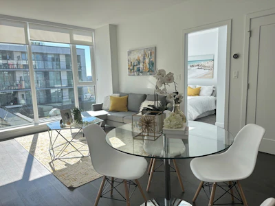 608-3280 Corvette Way - 3