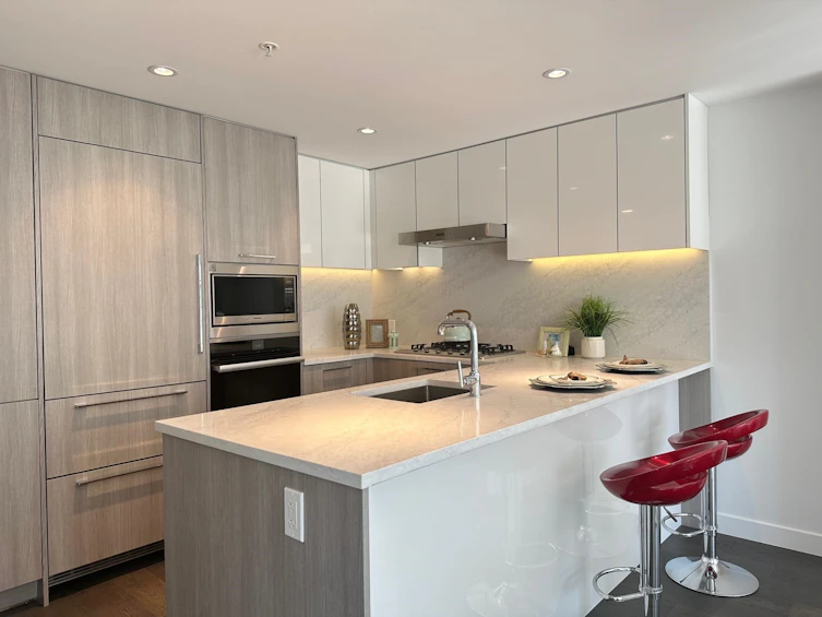 608-3280 Corvette Way, Richmond, BC, V6X 0T9 - 2