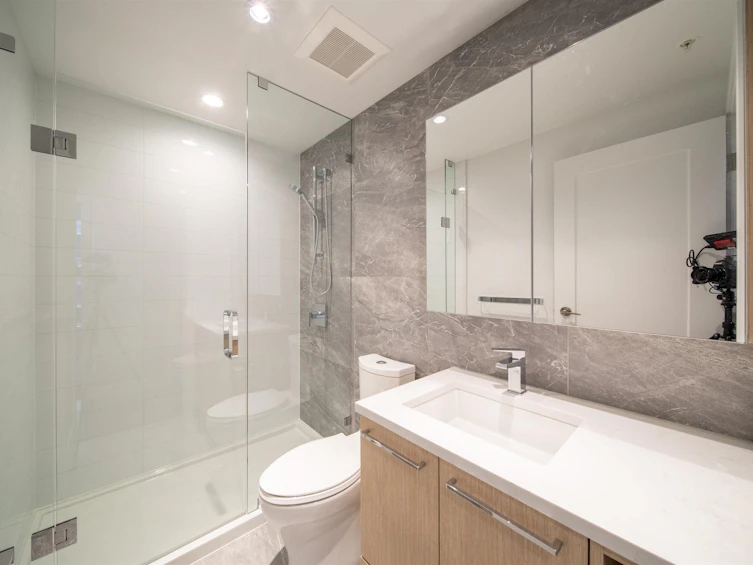 702-8155 Capstan Way, Richmond, BC, V6X 0V3 - 5