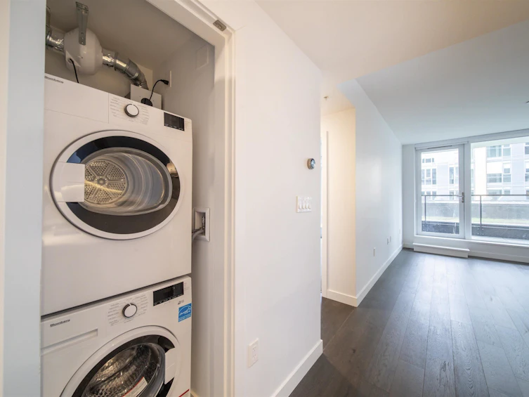 702-8155 Capstan Way, Richmond, BC, V6X 0V3 - 7