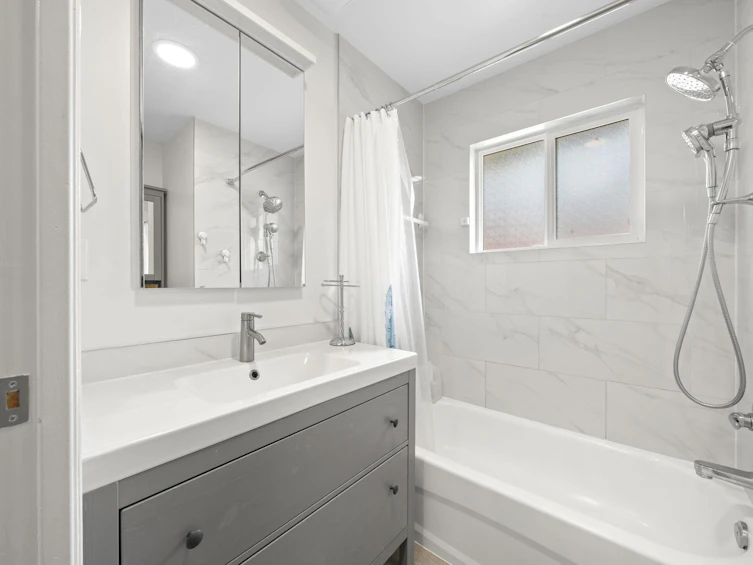 3444 Church Street, North Vancouver, BC, V7K 2L4 - 16