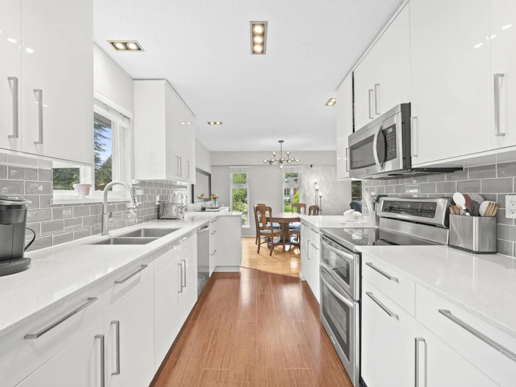3444 Church Street, North Vancouver, BC, V7K 2L4 - 6