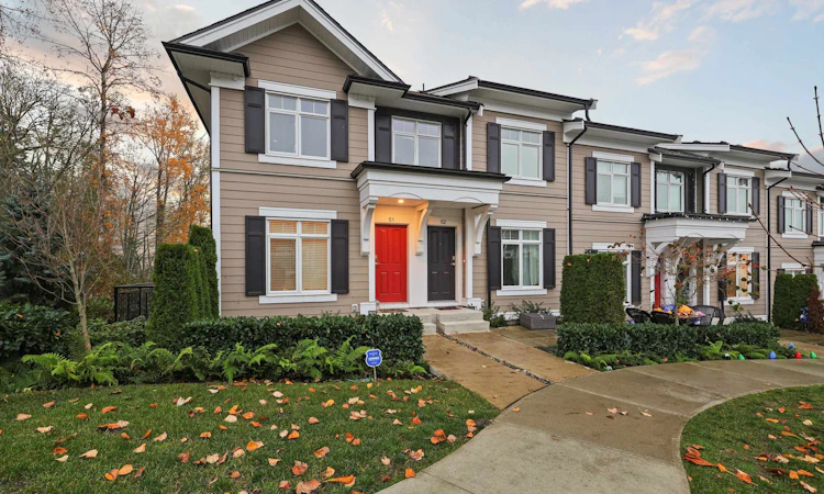 51-2070 Oak Meadows Drive