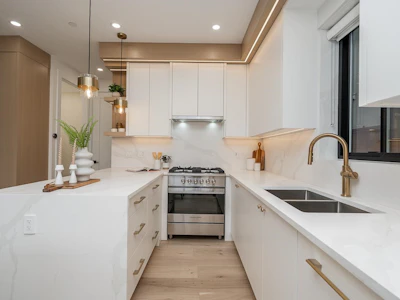 2-150 E 51st Avenue - 5