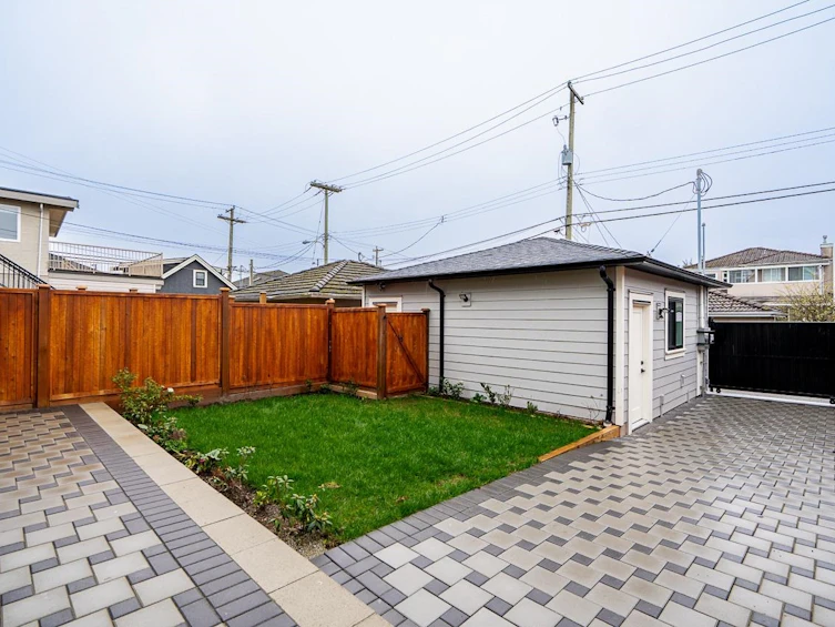 2-150 E 51st Avenue, Vancouver, BC, V5X 1C3 - 13