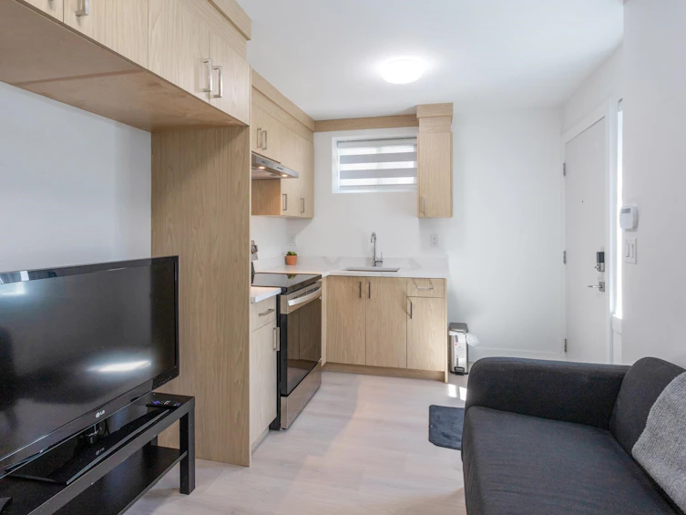 2868 E 49th Avenue, Vancouver, BC, V5S 1K6 - 21