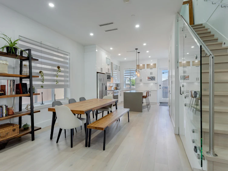 2868 E 49th Avenue, Vancouver, BC, V5S 1K6 - 10