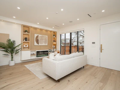 1-150 E 51st Avenue - 5