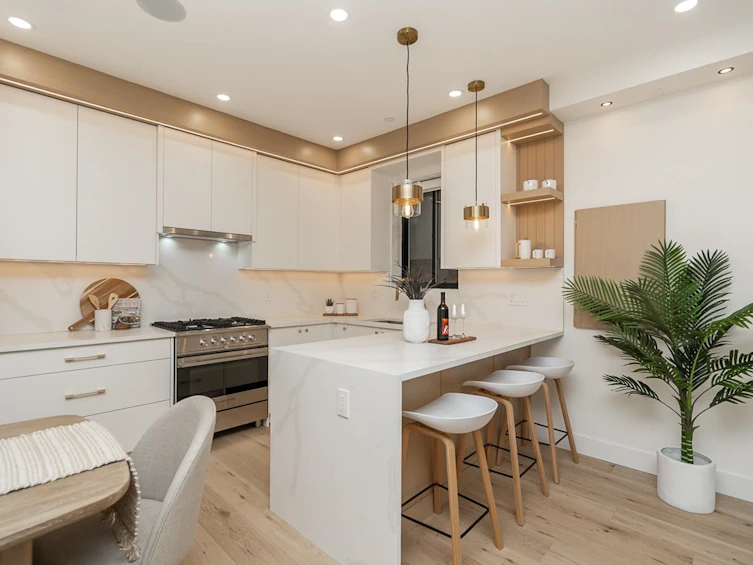 1-150 E 51st Avenue, Vancouver, BC, V5X 1C3 - 12