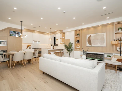 1-150 E 51st Avenue - 4