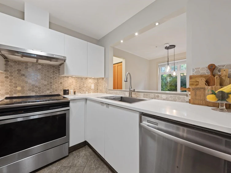 106-2588 Alder Street, Vancouver, BC, V6H 4E3 - 7