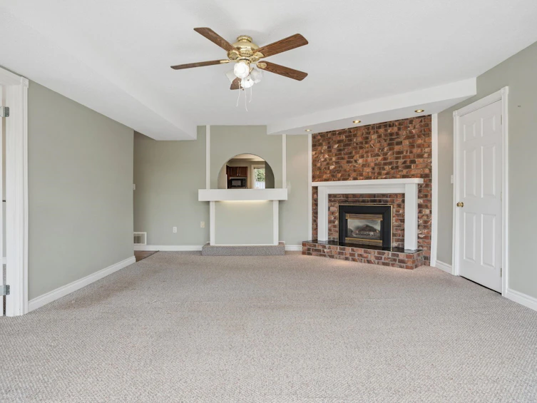 1770 Giles Place, Burnaby, BC, V5A 3K6 - 24