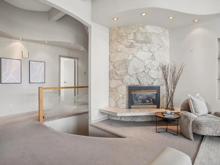 1770 Giles Place, Burnaby, BC, V5A 3K6 - 6