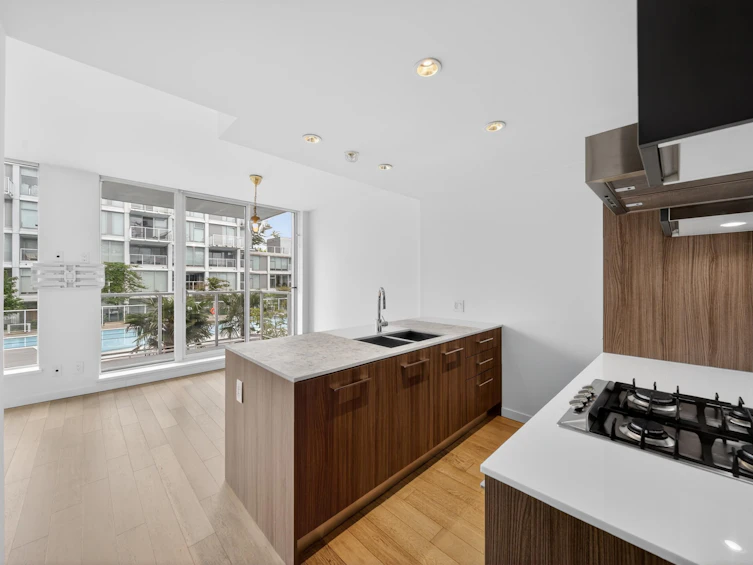 503-2220 Kingsway, Vancouver, BC, V5N 2T7 - 8