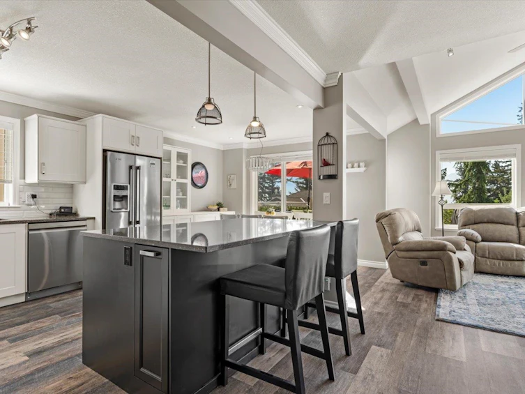 11-8590 Sunrise Drive, Chilliwack, BC, V2R 3Z4 - 5