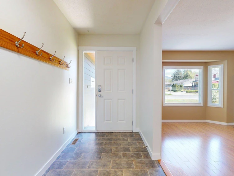 41613 Cottonwood Road, Squamish, BC, V0N 1H0 - 3