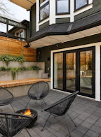 3383 Victoria Drive