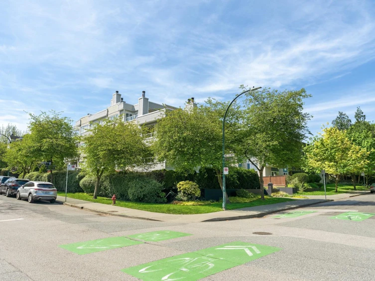 103-2110 York Avenue, Vancouver, BC, V6K 1C3 - 25
