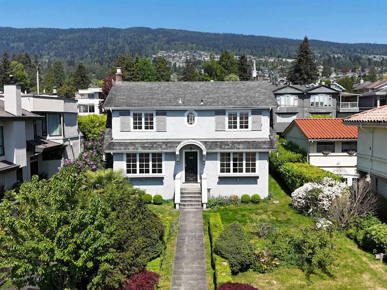 2361 Bellevue Avenue, West Vancouver, BC, V7V 1C9 - 3