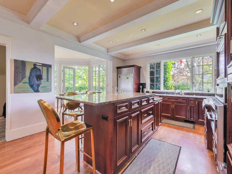 1850 Mathers Avenue, West Vancouver, BC, V7V 2G8 - 13