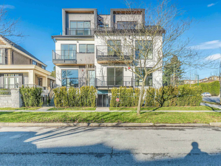 7355 Oak Street, Vancouver, BC, V6P 1V9 - 17