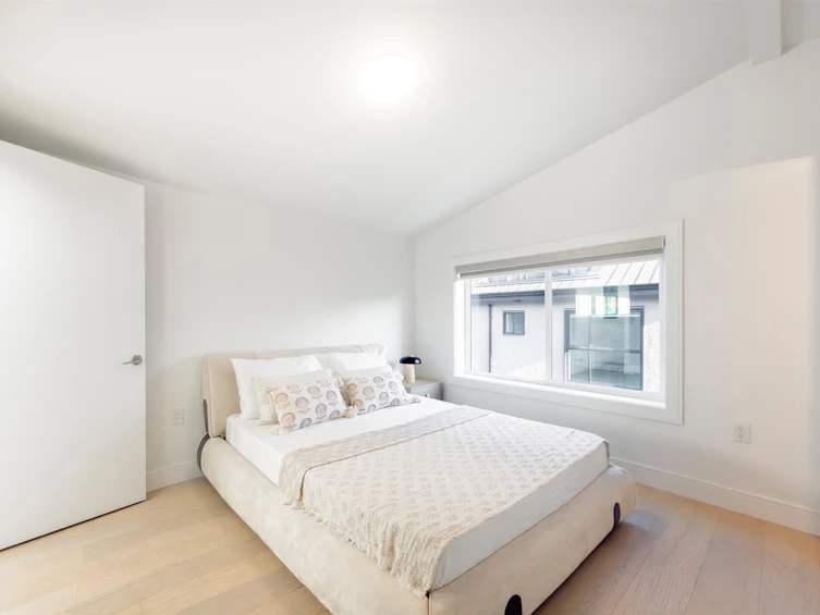 7355 Oak Street, Vancouver, BC, V6P 1V9 - 14