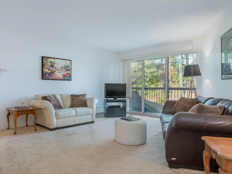218-15020 North Bluff Road, Surrey, BC, V4B 5A4 - 7