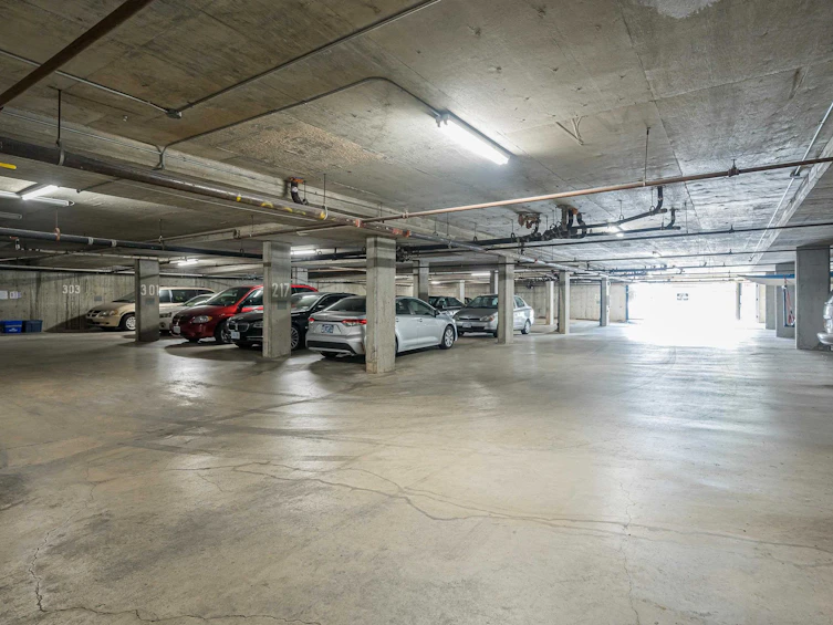 218-15020 North Bluff Road, Surrey, BC, V4B 5A4 - 32