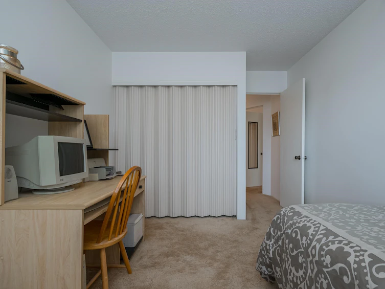 218-15020 North Bluff Road, Surrey, BC, V4B 5A4 - 22