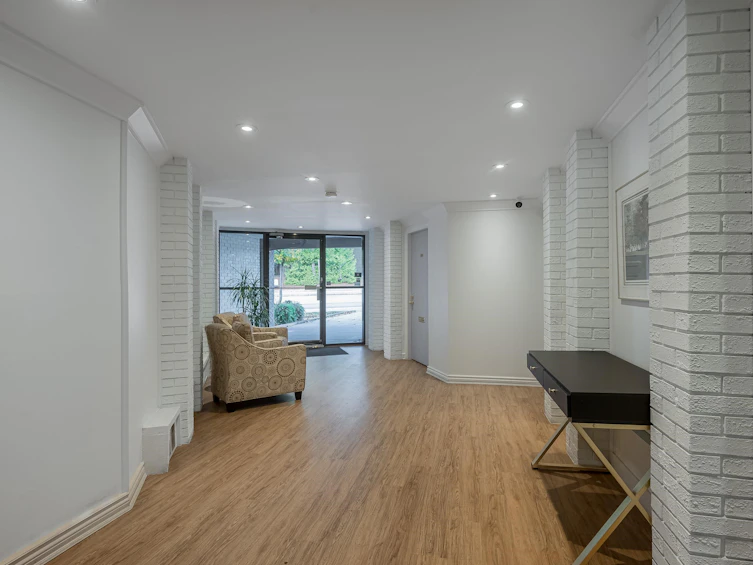 218-15020 North Bluff Road, Surrey, BC, V4B 5A4 - 3