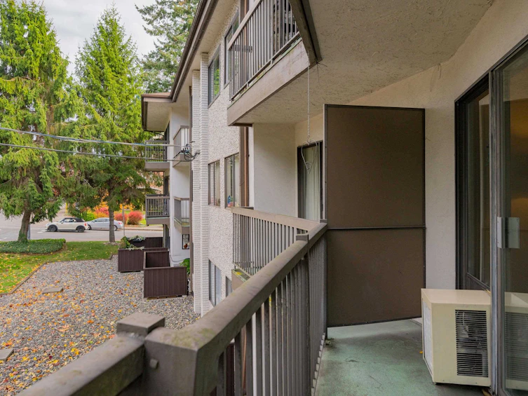 218-15020 North Bluff Road, Surrey, BC, V4B 5A4 - 27