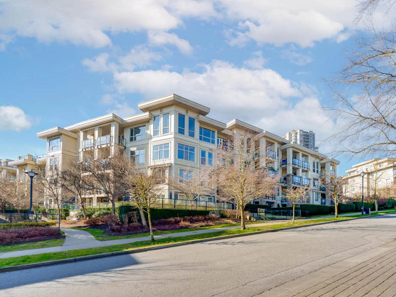 102 - 250 Francis Way, New Westminster BC V3L 0E6