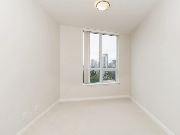 2207-3093 Windsor Gate, Coquitlam, BC, V3B 0N2 - 12