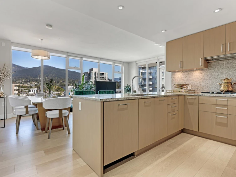 1401-150 W 15th Street, North Vancouver, BC, V7M 0C4