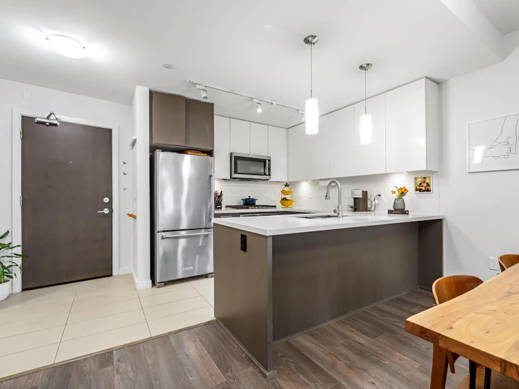 328-22 E Royal Avenue, New Westminster, BC, V3L 0H1 - 6