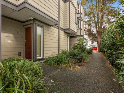 5-1535 St. Georges Avenue - 2