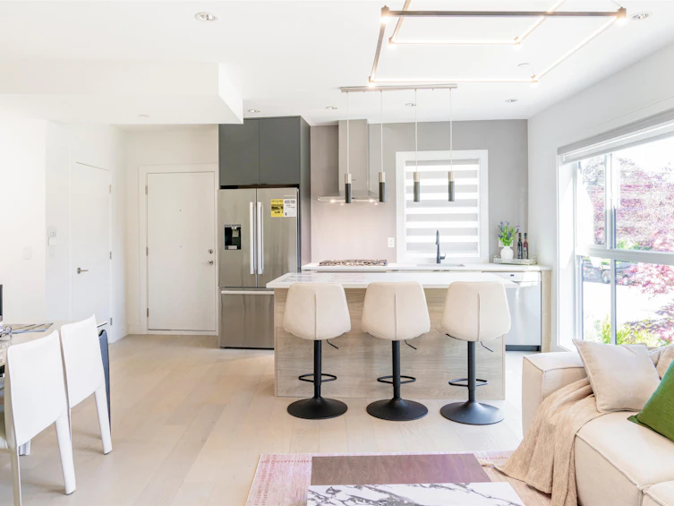 7359 Oak Street, Vancouver, BC, V6P 1V9 - 6