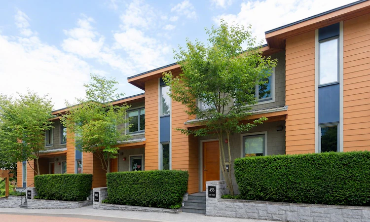 453 13th Street